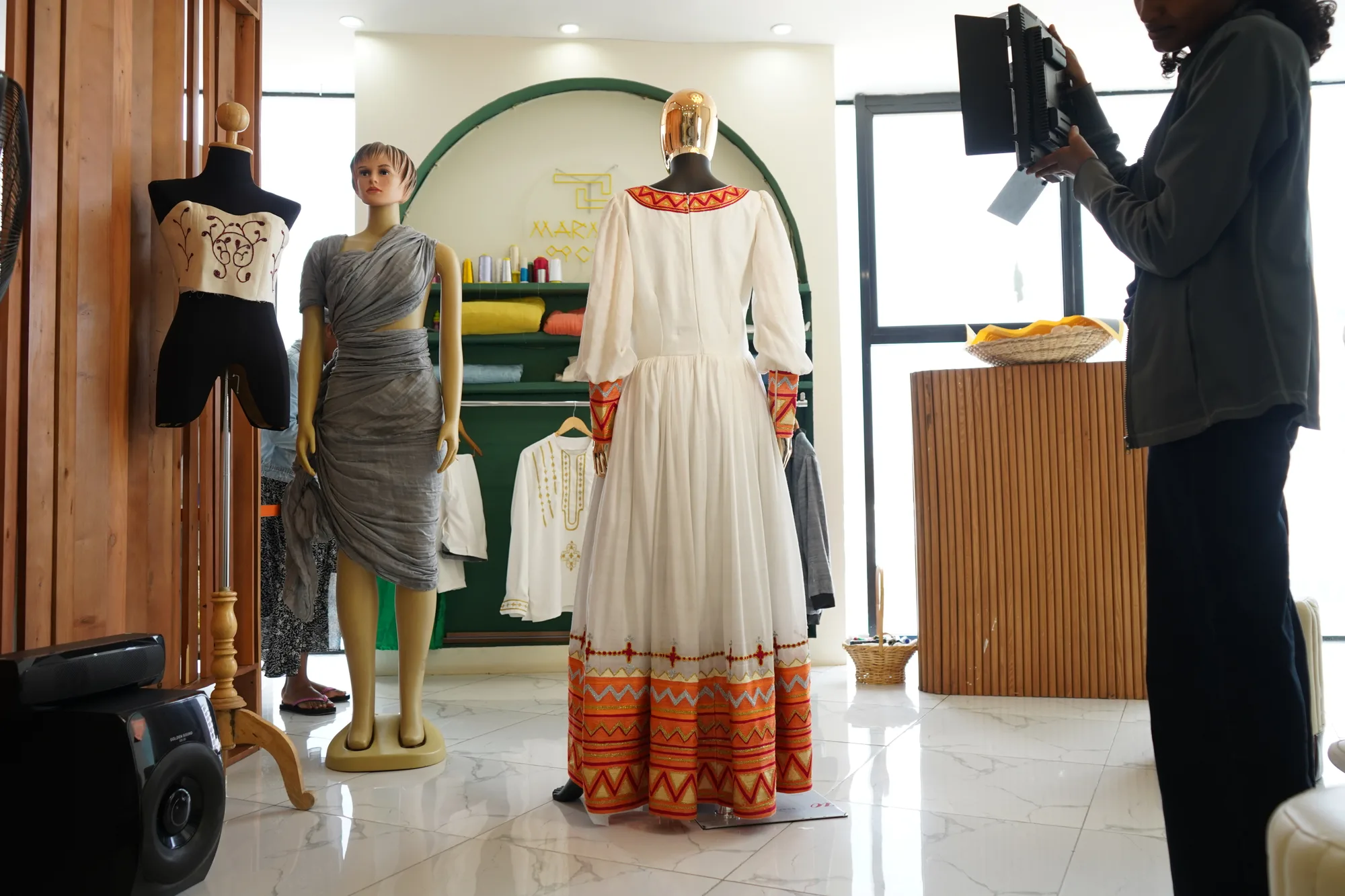 Habesha Kemis, Menen, Saba kir, Satern fabric, Back — Marmina