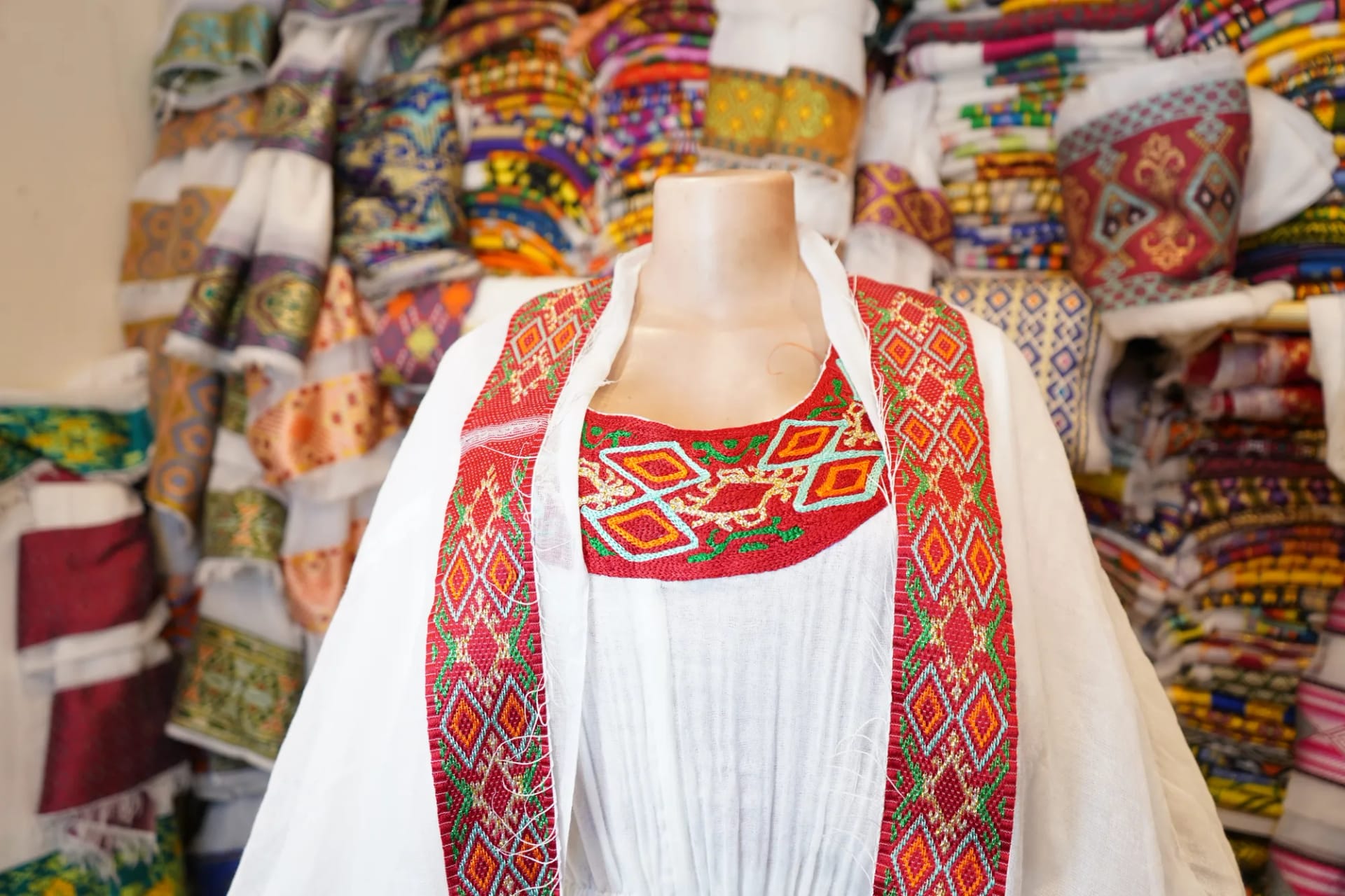 Tibebe kemis, Shiffon kemis, Mens Traditional shirt, Habesha Kemis, Detail — Dagi Design