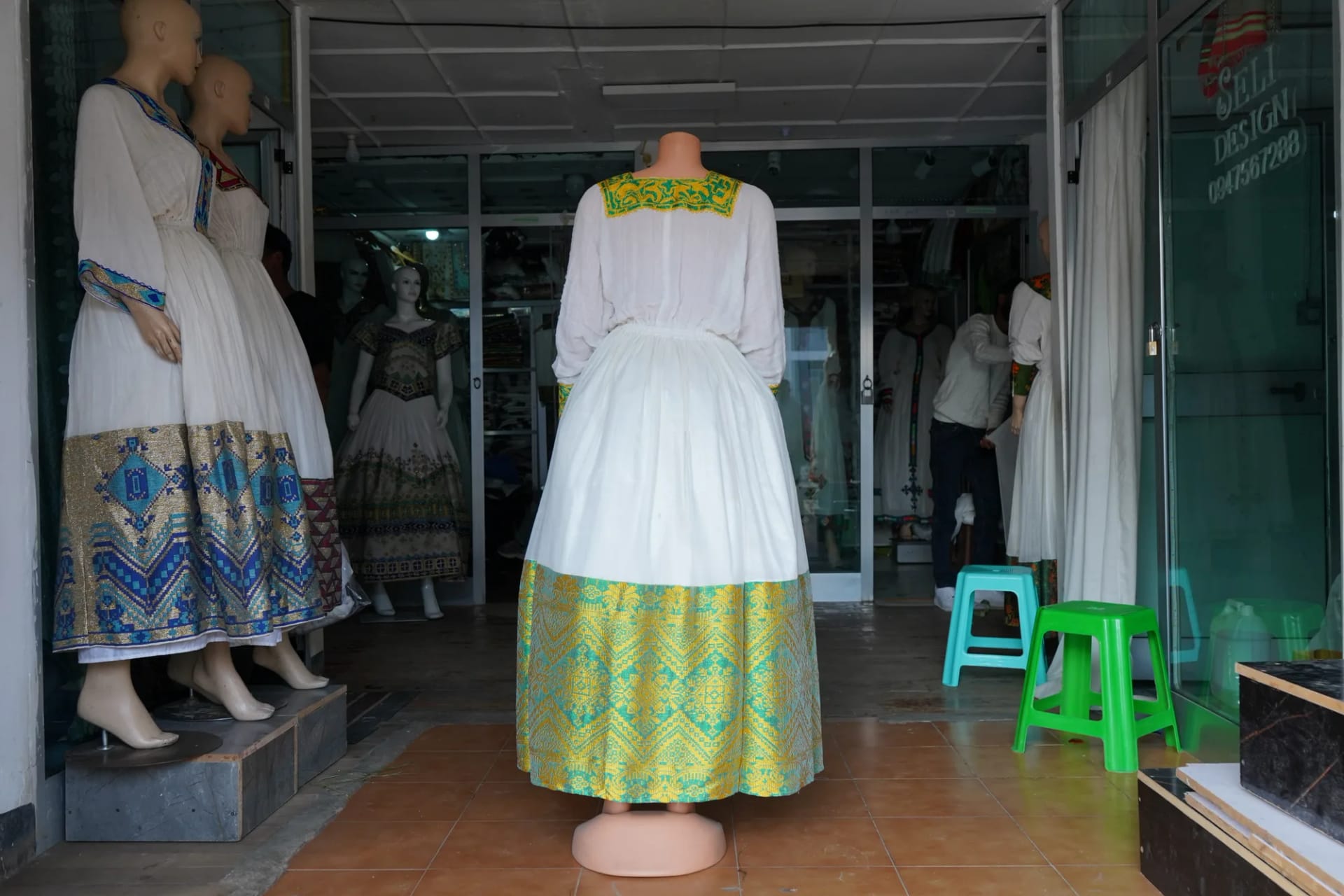 Traditional Tibeb Kemis, Habesha Kemis, Hand made wool fabric, Back — Gech Tibeb