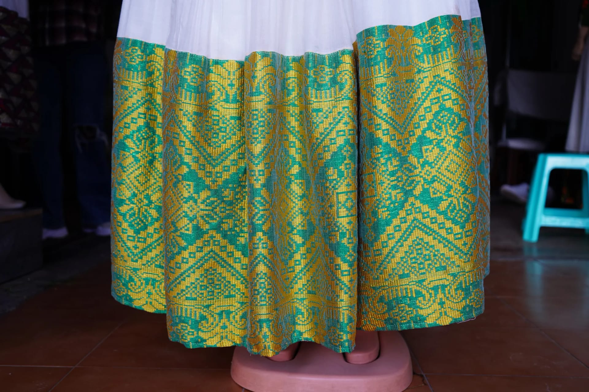 Traditional Tibeb Kemis, Habesha Kemis, Hand made wool fabric, Detail — Gech Tibeb