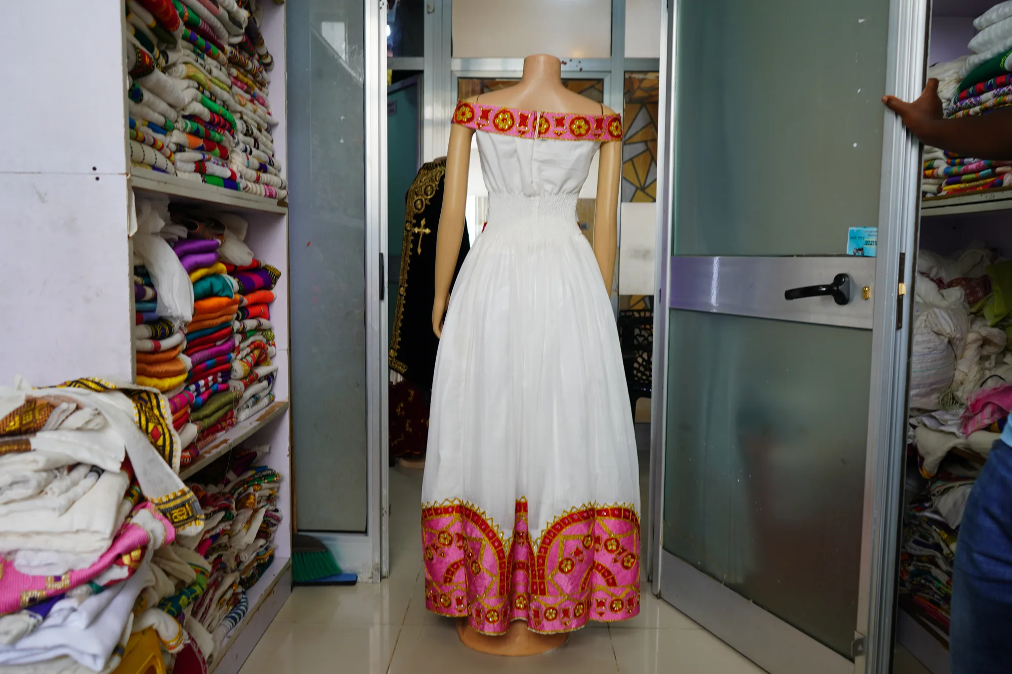 Habesha kemis, Menen fabric, Back — Amina Borena