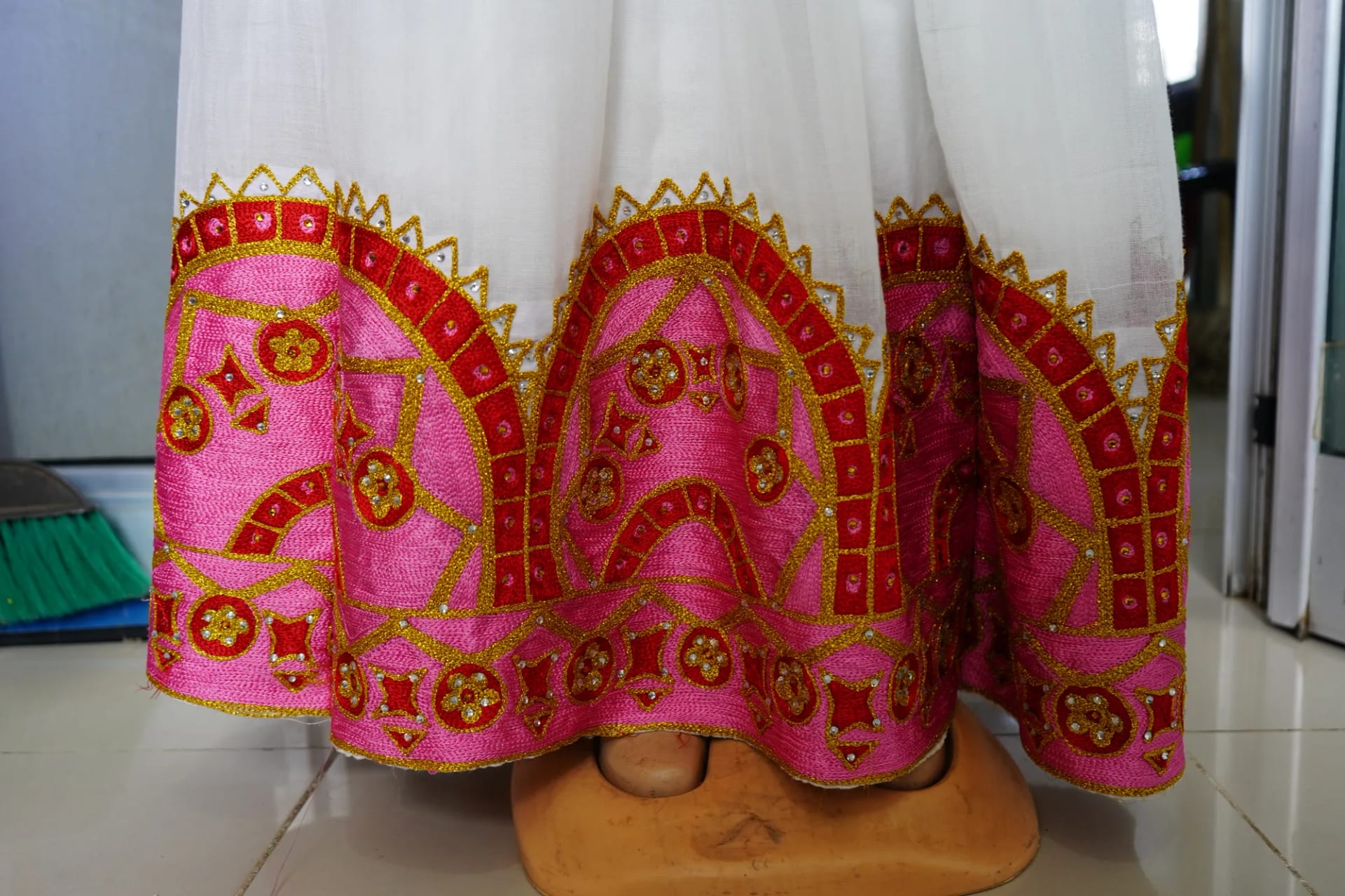 Habesha kemis, Menen fabric, Detail — Amina Borena