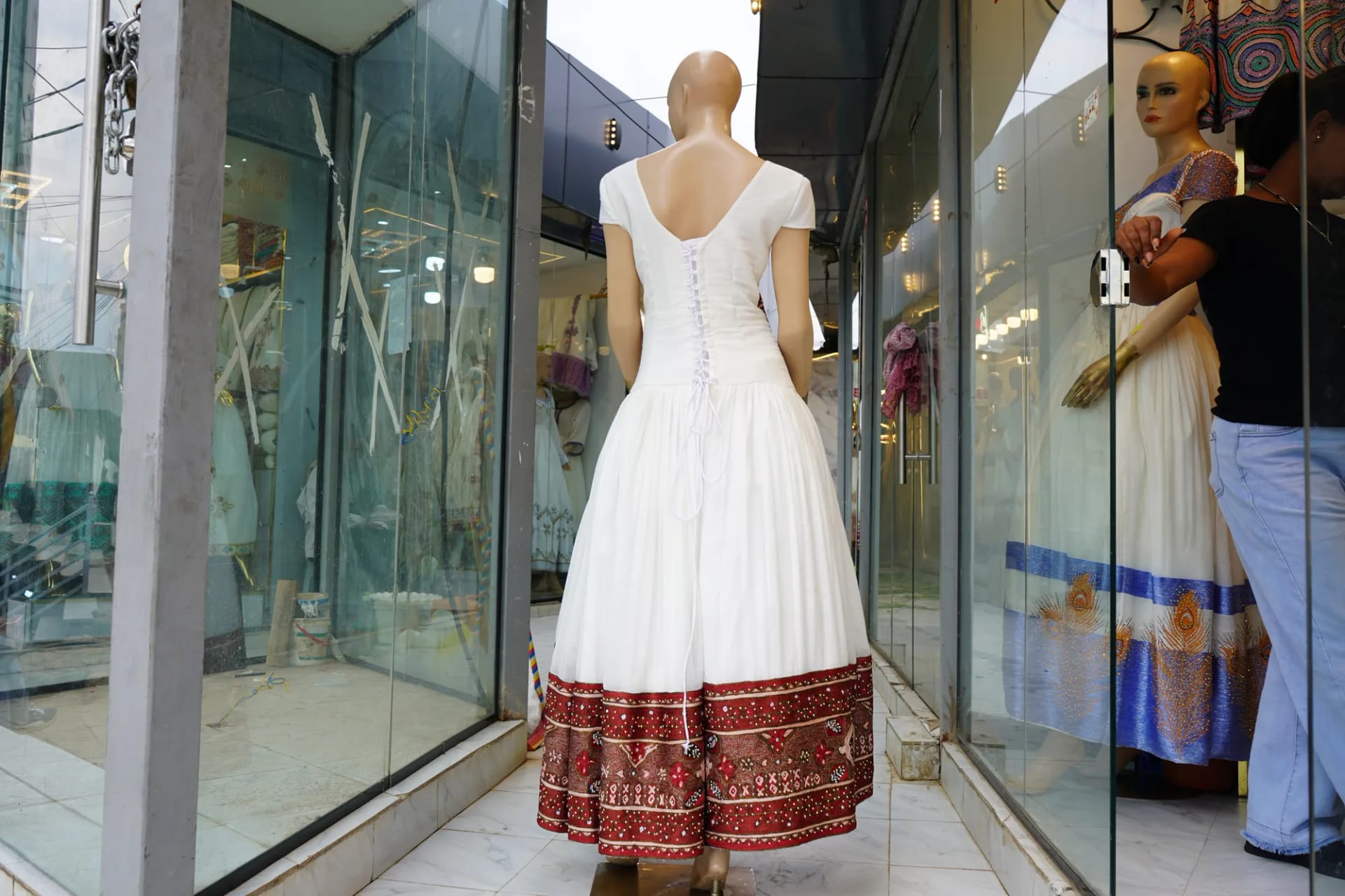 Weeding Tibeb Kemis, Men T-shirt, Habesha Kemis, Menen Cotton Wool fabric, Back — Hiyab Tibeb