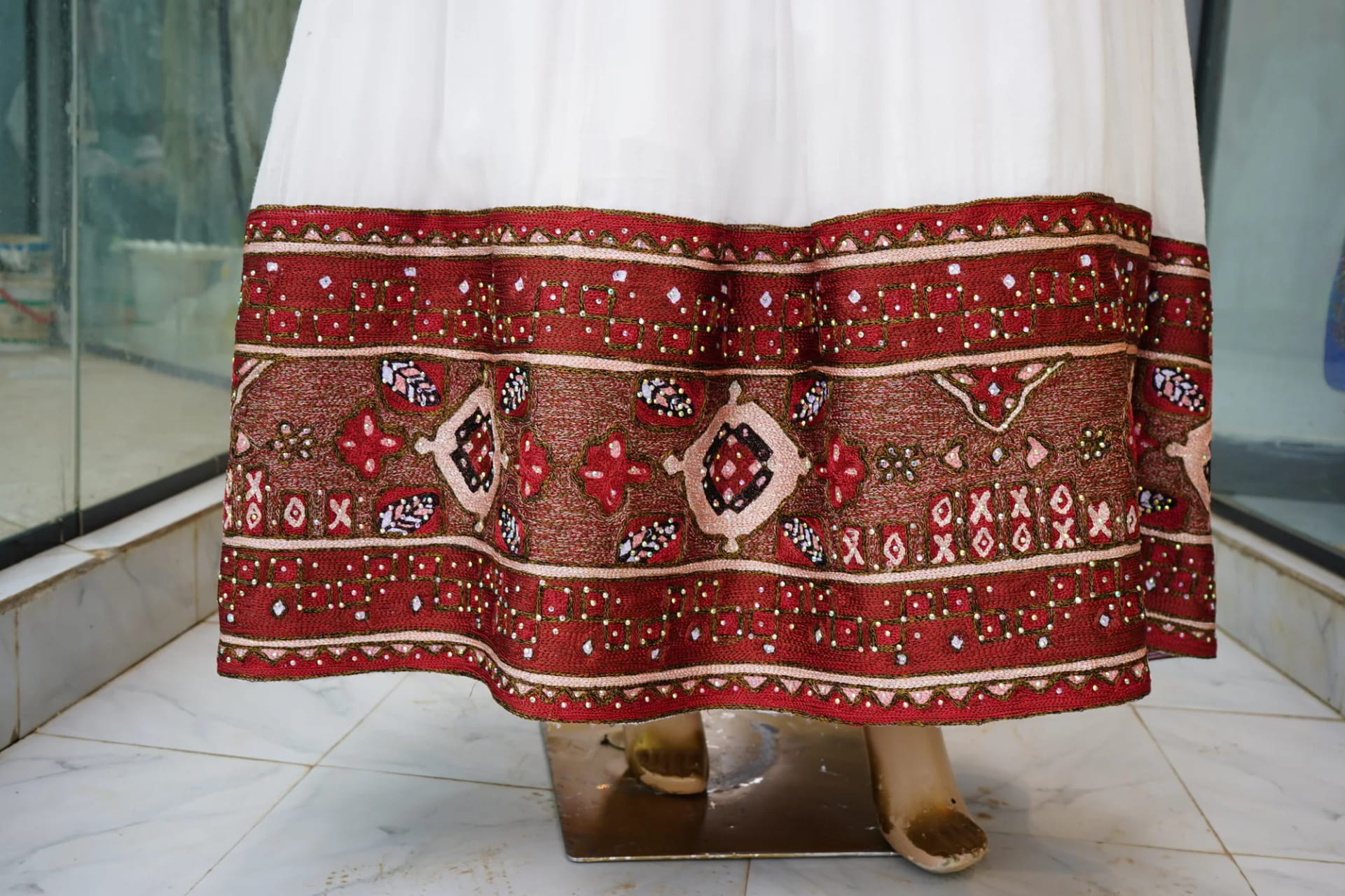 Weeding Tibeb Kemis, Men T-shirt, Habesha Kemis, Menen Cotton Wool fabric, Detail — Hiyab Tibeb