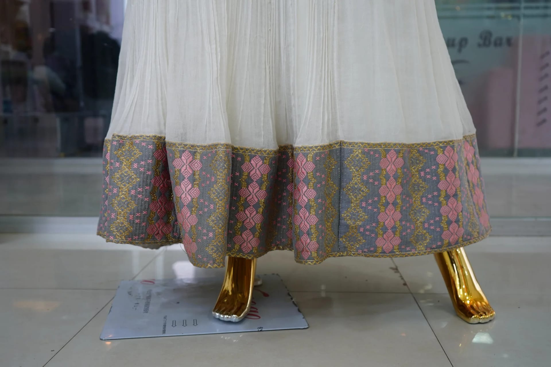 Luxury Ethiopian Habesha Kemis with Traditional Cotton Tibeb, Menen, Saba, Workezeb fabric, Detail — Tilf Tibeb